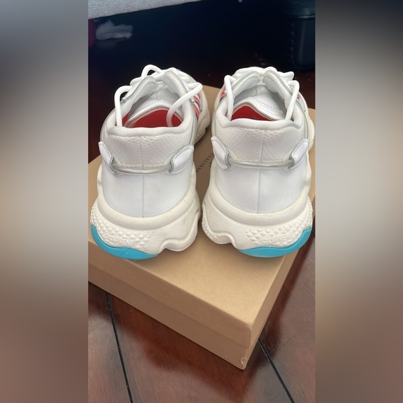 Adidas Ozweego (eur womens size 37.5) - Picture 3 of 5